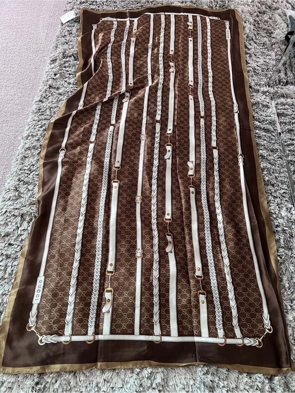 Silk Rectangular Scarf – New - Picture 3 of 8
